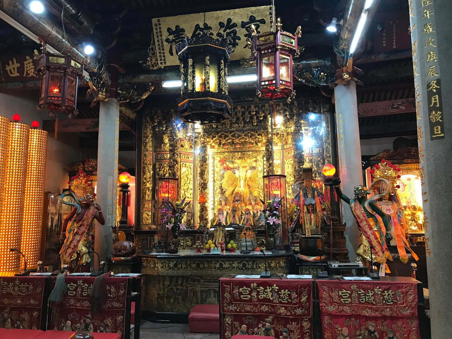Cixian Temple, Shilin