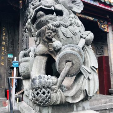 Dragon stature of Cixian Temple, Shilin