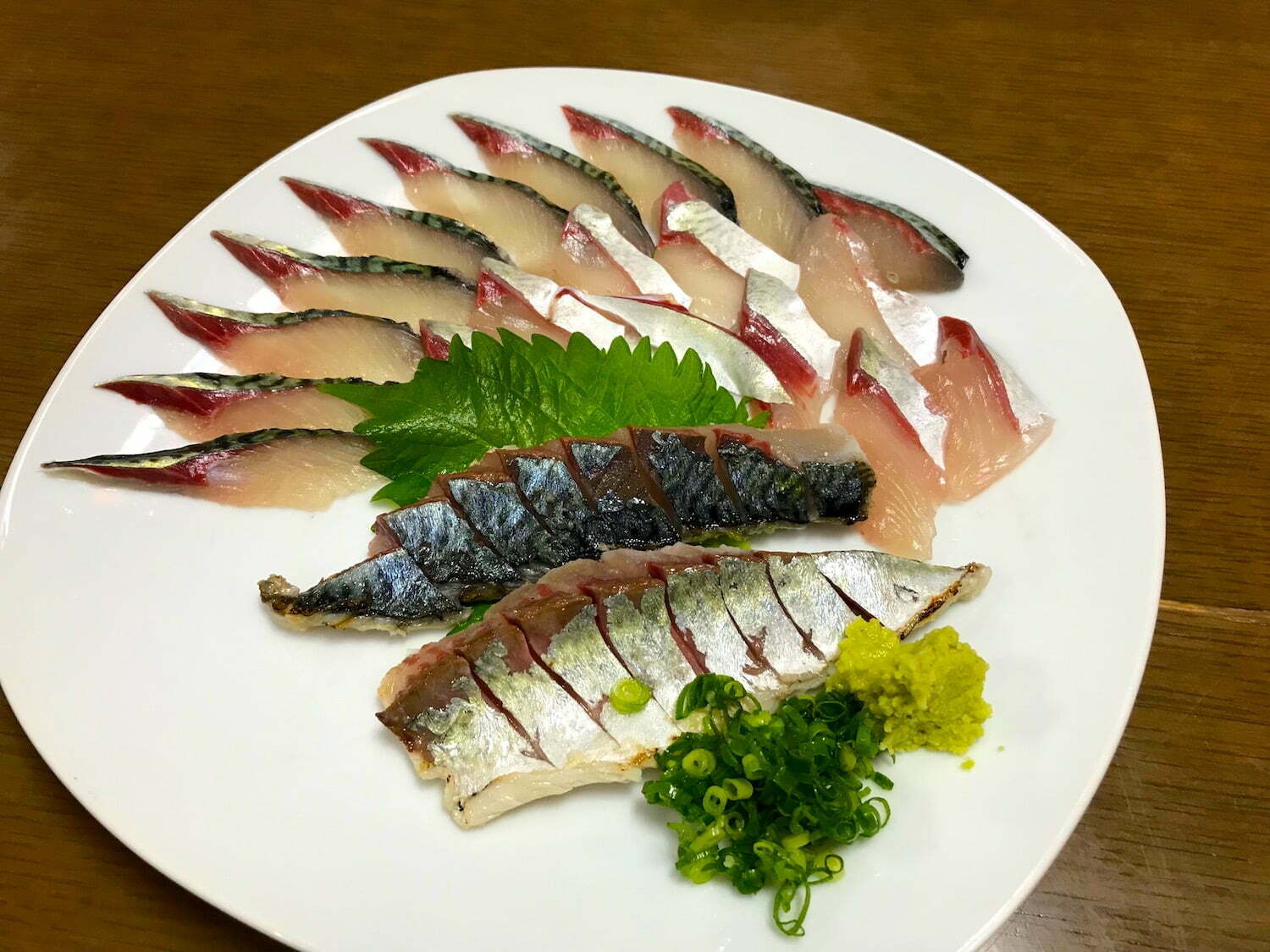 mackerel sashimi